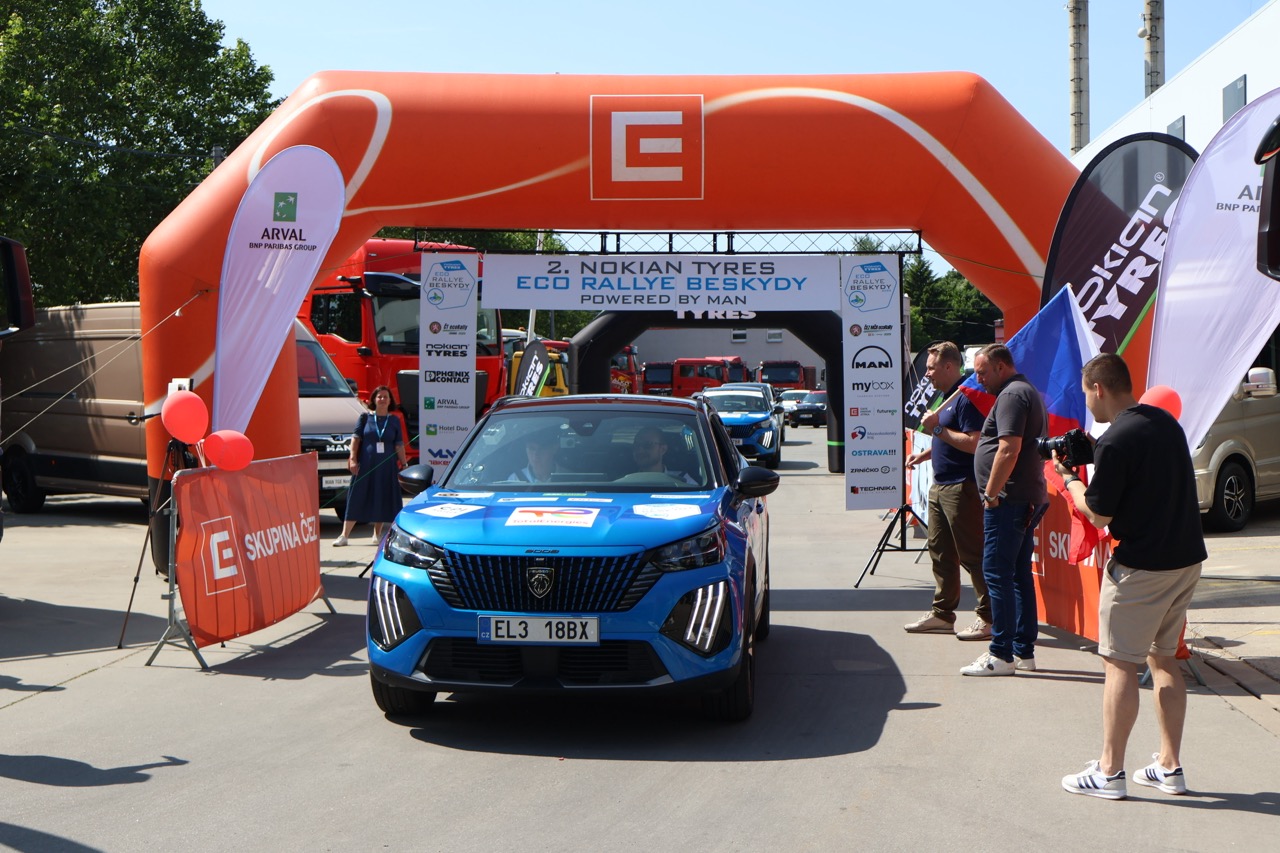 ecorally: foto Peugeot